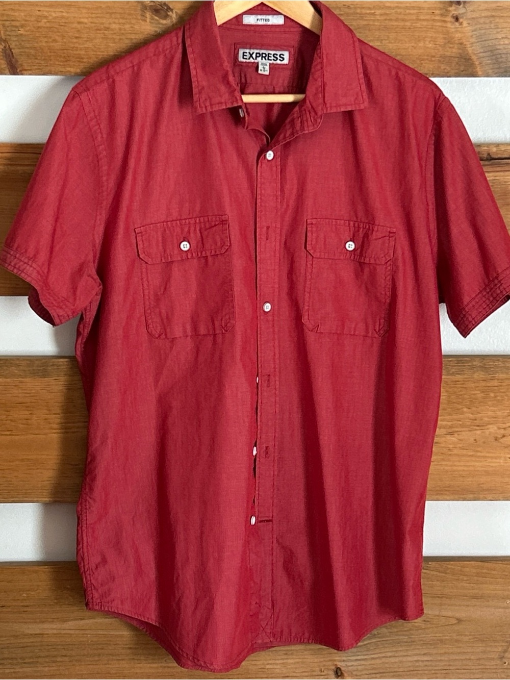 Express Fitted Short Sleeve Burnt Red Men's Casual Button-Down Shirt Size L 16